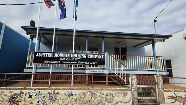 Jupiter Mosman Homelessness Service receives donations